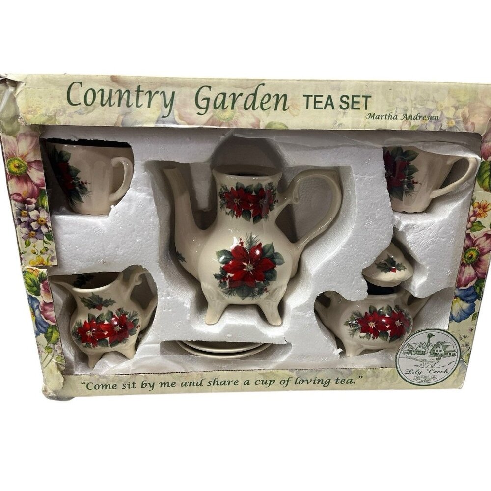 Lily Creek Christmas Garden Poinsettias 8 Piece Porcelain Tea Set w/Box Holiday